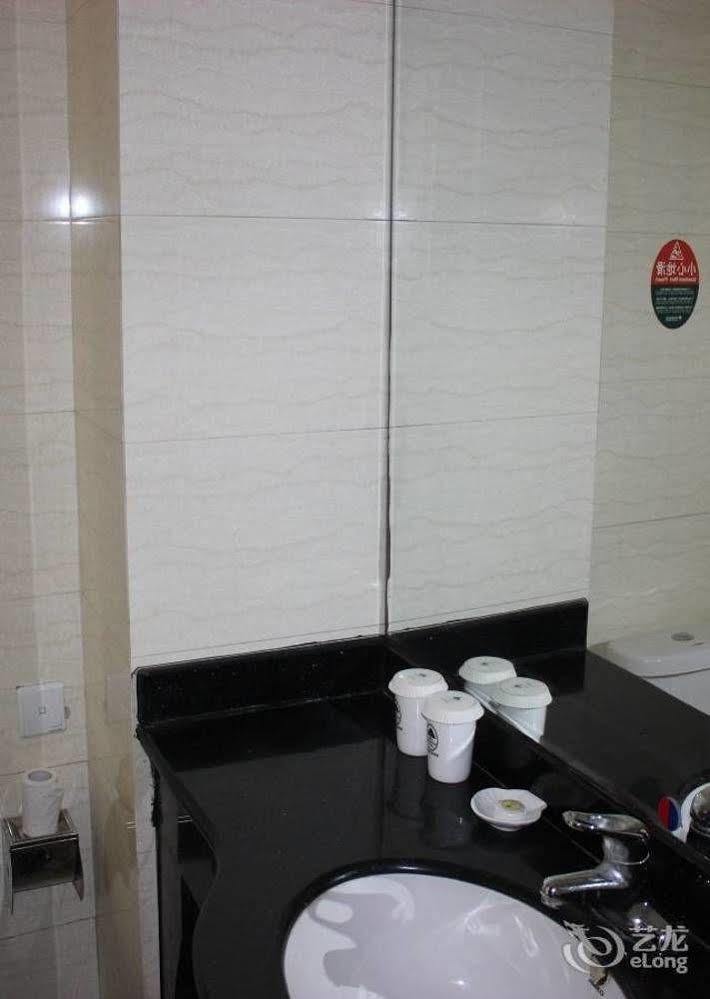 Greentree Inn- Linyi Bus Station Branch Linyi (Shandong) Exterior photo